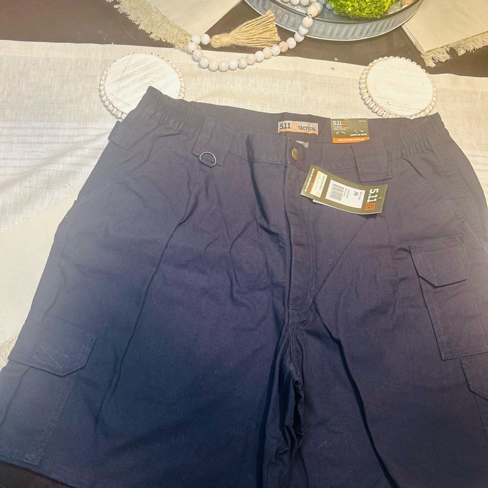 5.11 Tactical Men's Dark Blue Cargo Shorts (38) NWT